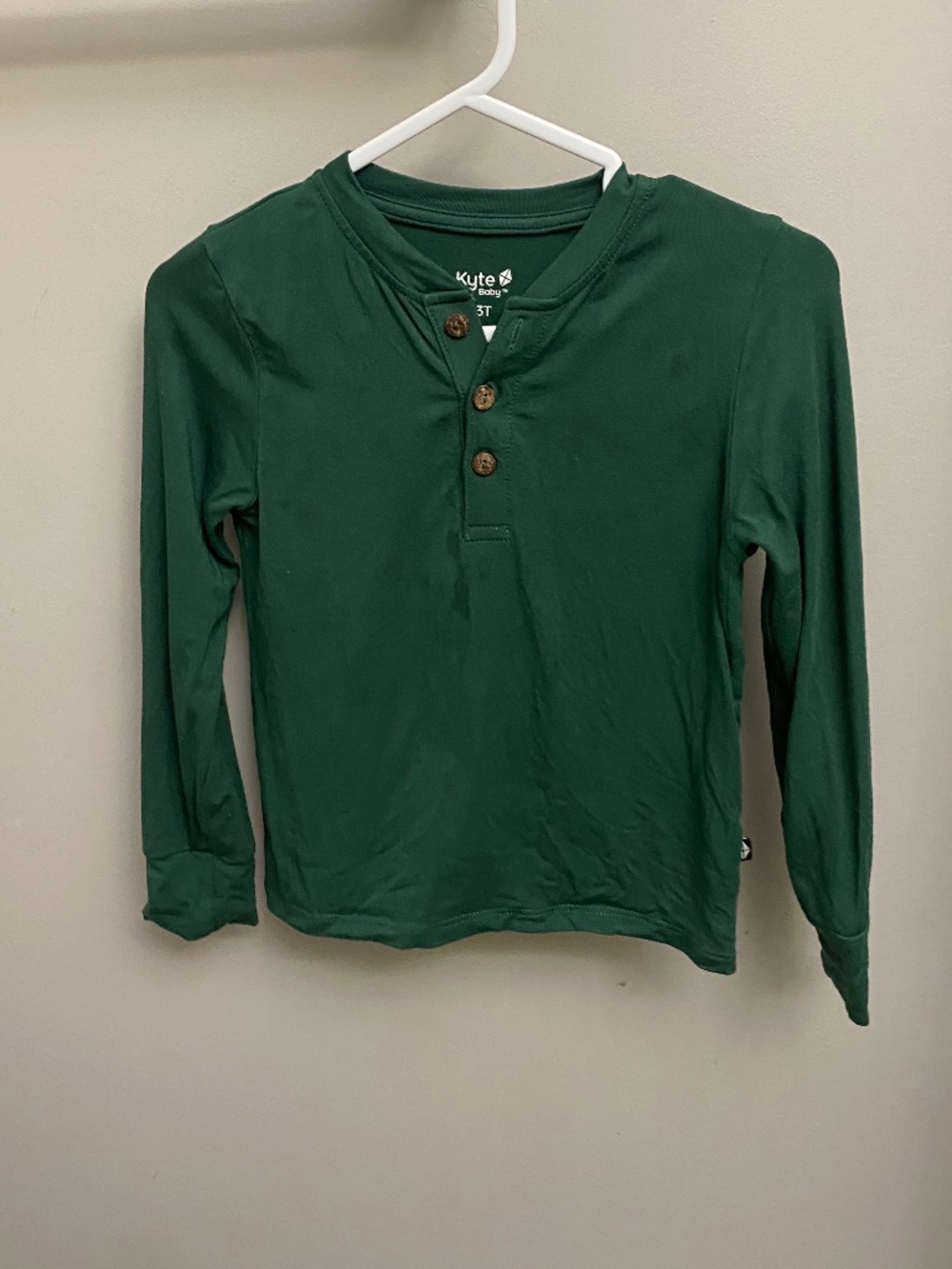 Bamboo Henley 💚2 for 20💚